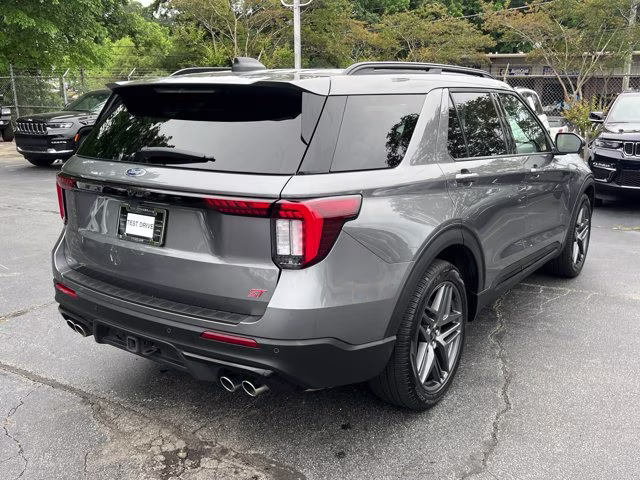 2025 Carbonized Gray Metallic Ford Explorer ST 4X4 SUV