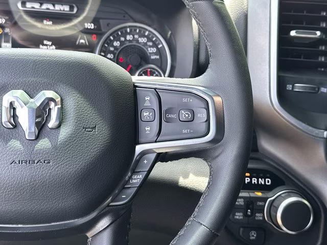 2026 Diamond Black Crystal Pearlcoat Ram 1500 Big Horn 4X4 Truck
