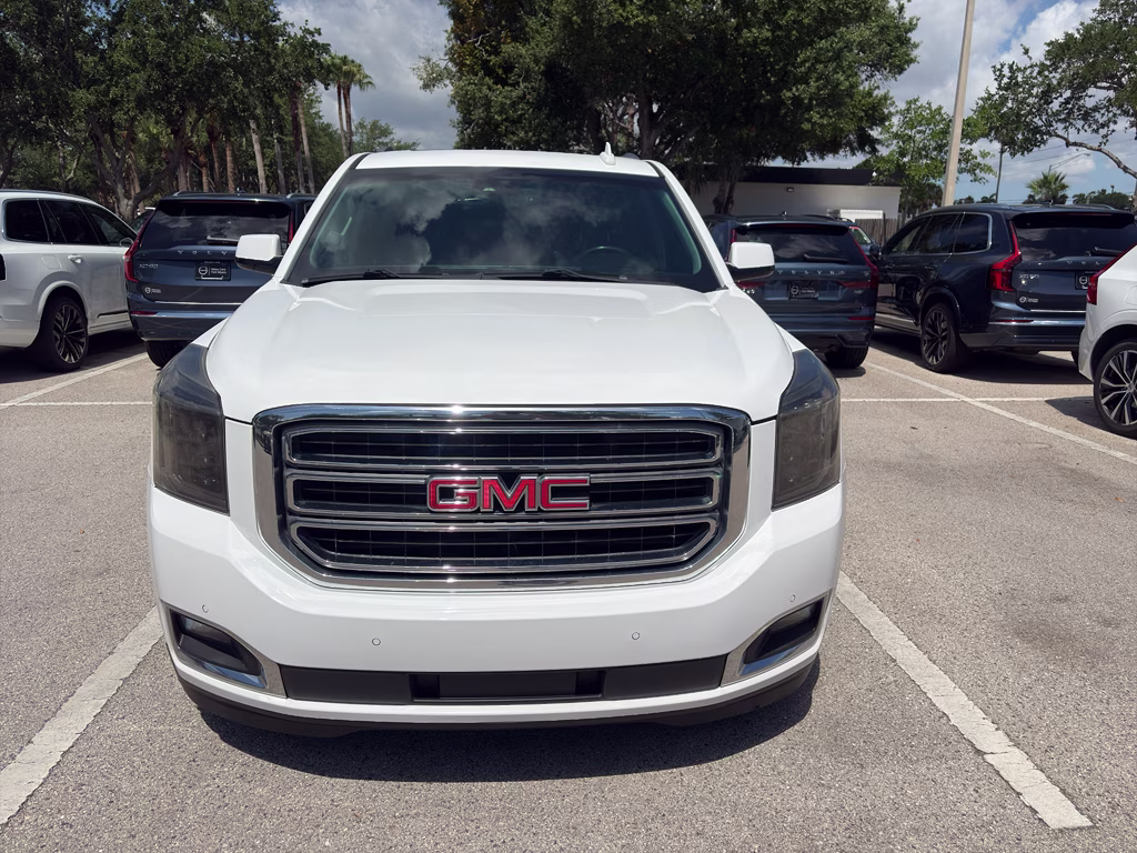 2017 Summit White GMC Yukon SLT RWD SUV
