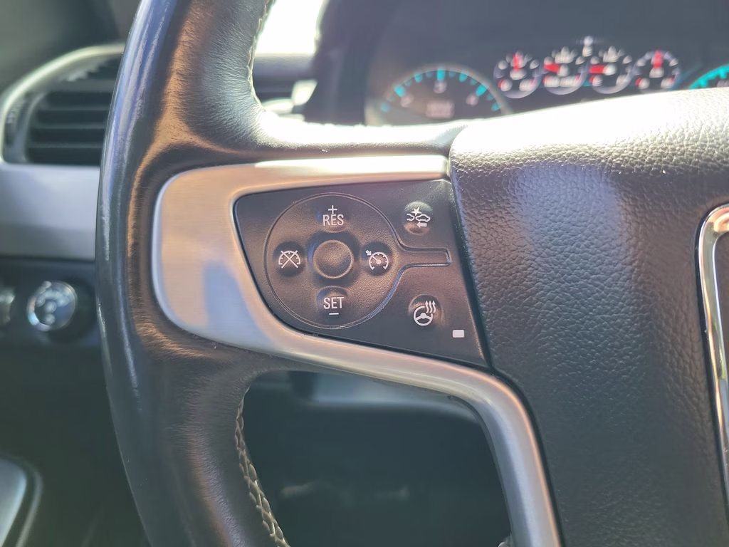 2017 Summit White GMC Yukon SLT RWD SUV