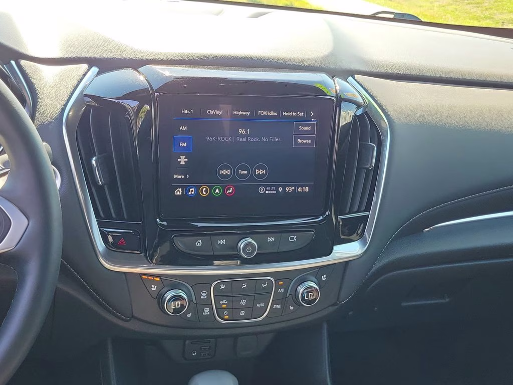 2024 Sterling Gray Metallic Chevrolet Traverse Limited Premier FWD SUV