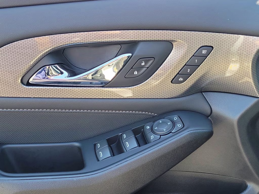 2024 Sterling Gray Metallic Chevrolet Traverse Limited Premier FWD SUV
