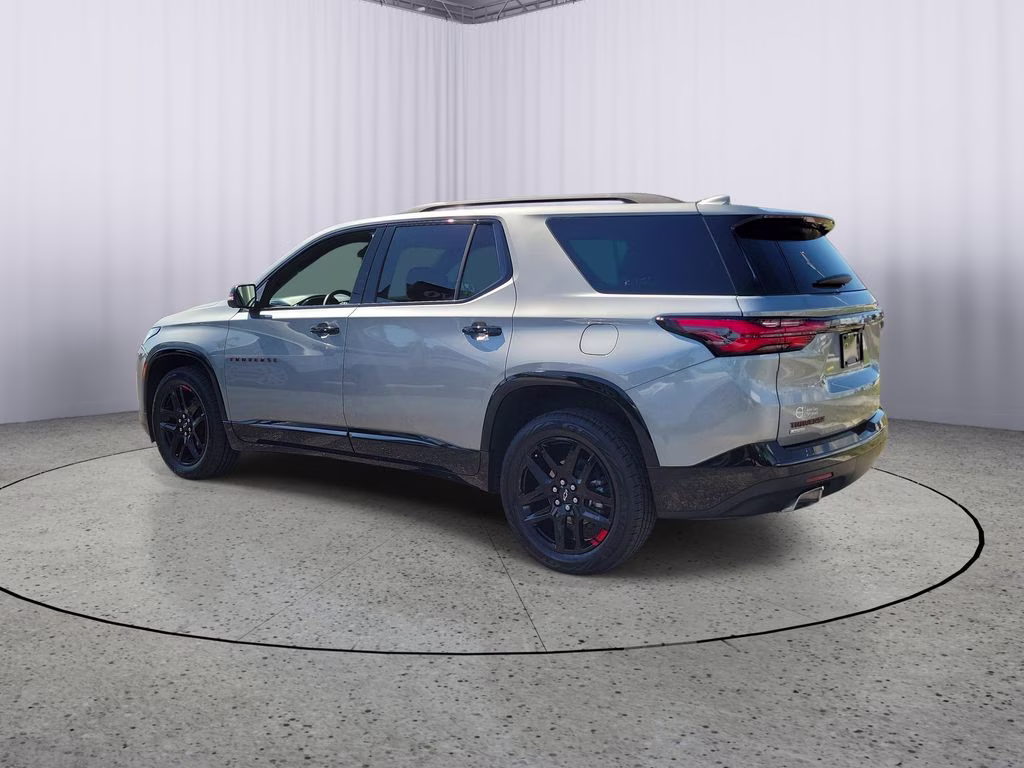 2024 Sterling Gray Metallic Chevrolet Traverse Limited Premier FWD SUV