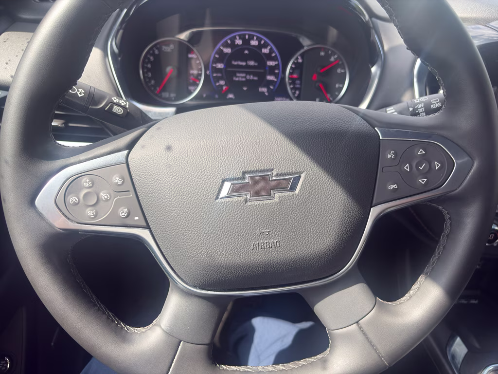 2024 Sterling Gray Metallic Chevrolet Traverse Limited Premier FWD SUV