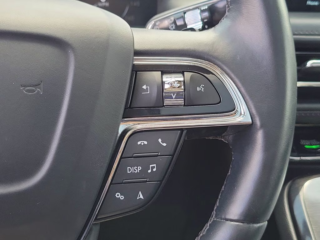 2023 Infinite Black Metallic Clearcoat Lincoln Nautilus Reserve AWD SUV