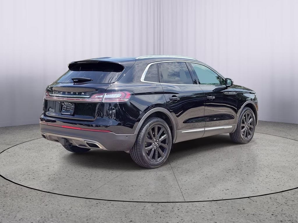 2023 Infinite Black Metallic Clearcoat Lincoln Nautilus Reserve AWD SUV