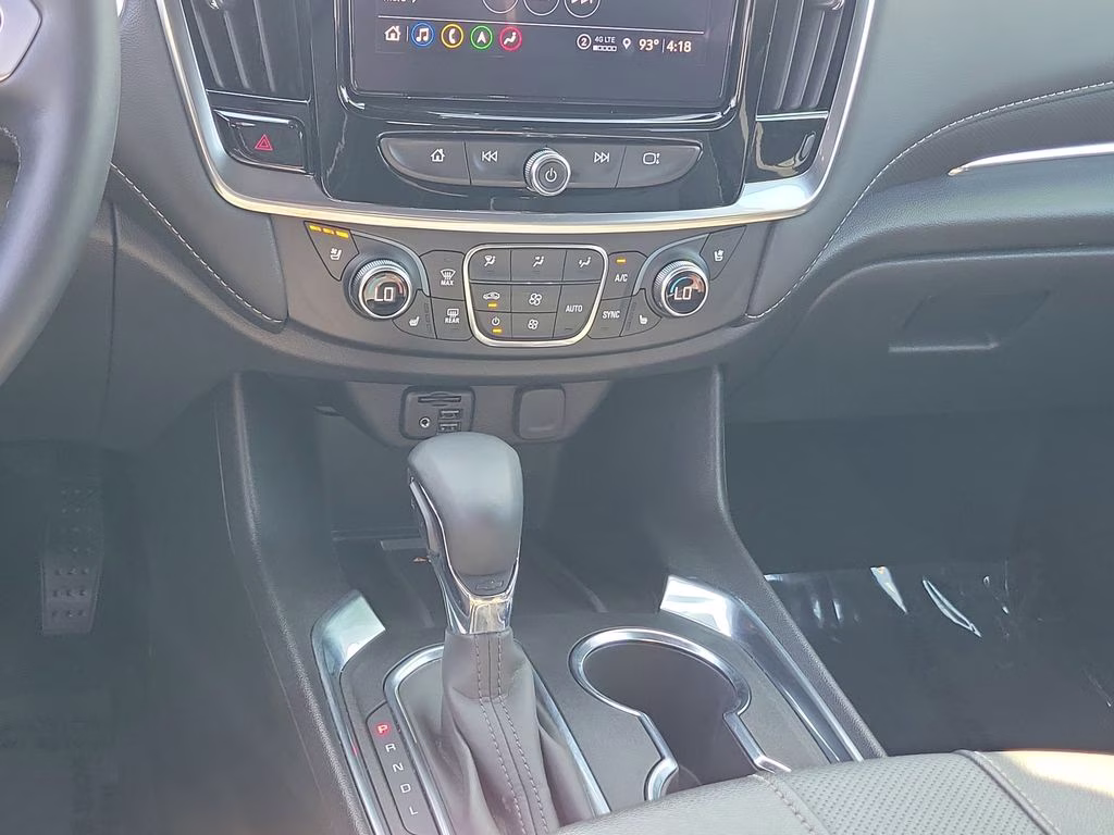 2024 Sterling Gray Metallic Chevrolet Traverse Limited Premier FWD SUV