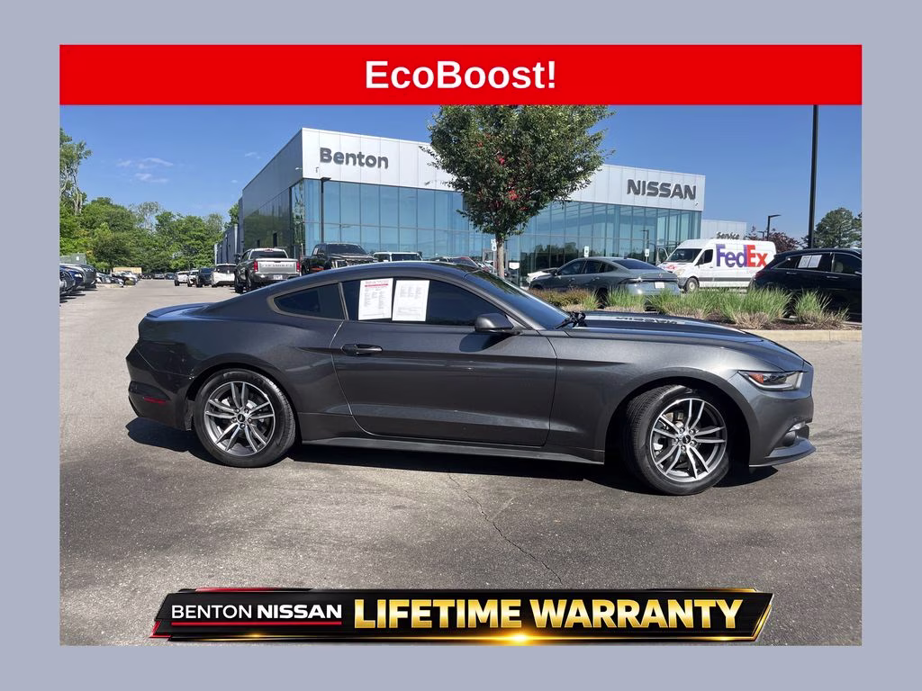 2017 Ford Mustang EcoBoost Coupe's photo