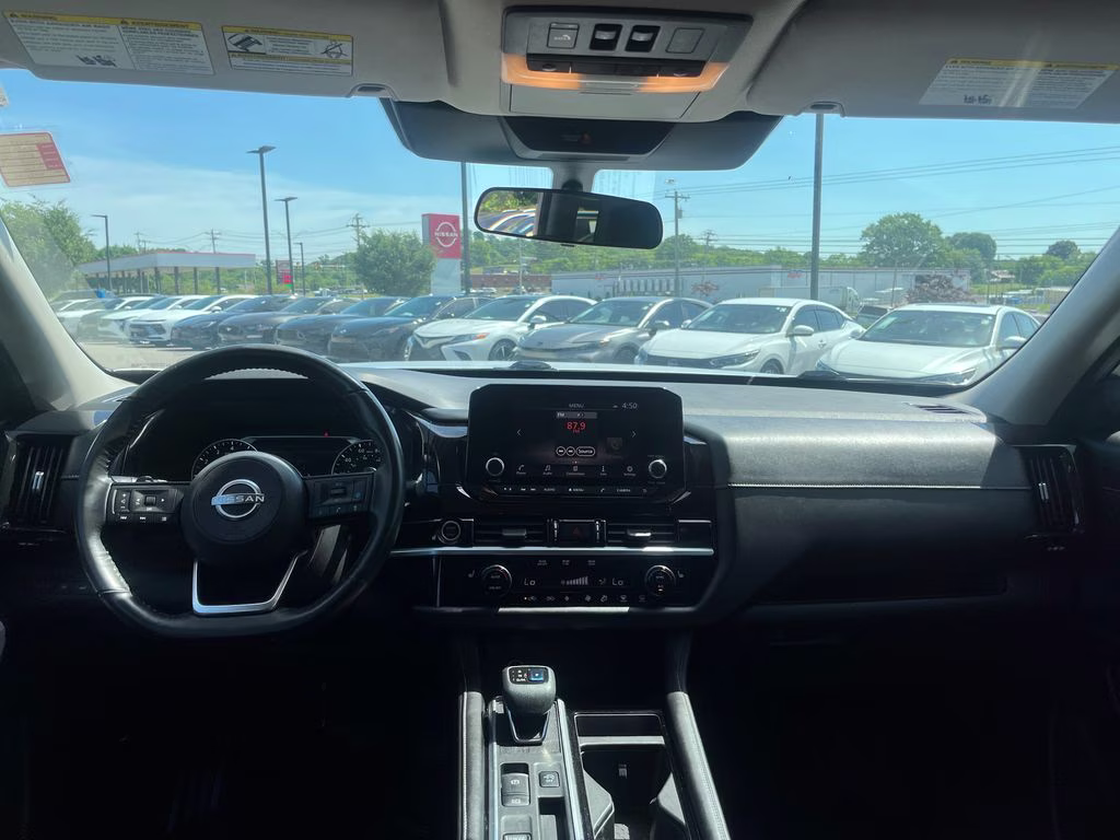 2022 Brilliant Silver Metallic Nissan Pathfinder SV FWD SUV