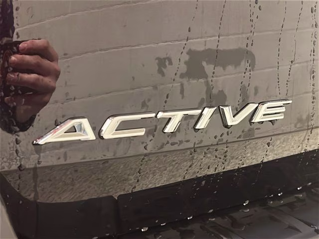 2026 Agate Black Metallic Ford Explorer Active 4X4 SUV