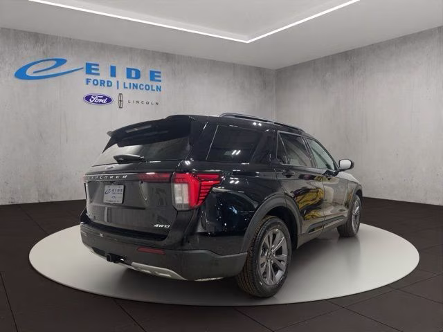 2026 Agate Black Metallic Ford Explorer Active 4X4 SUV