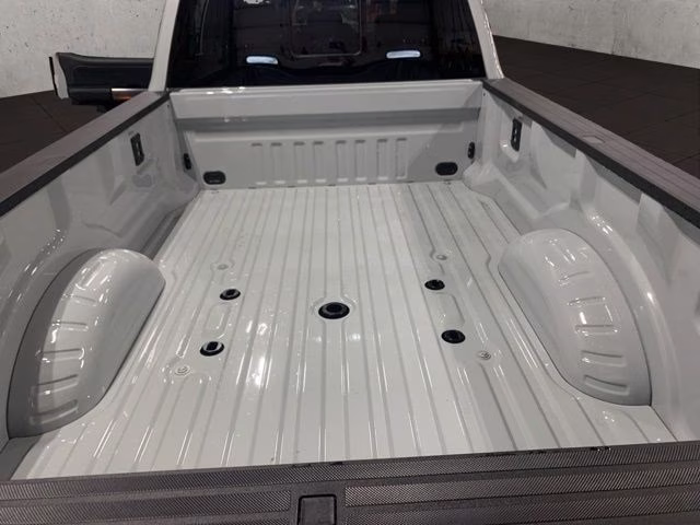 2026 Avalanche Ford Super Duty F-350 DRW Platinum 4X4 Truck