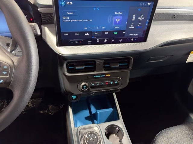 2026 Oxford White Ford Maverick XLT AWD Truck