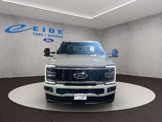2026 Avalanche Ford Super Duty F-350 DRW Platinum 4X4 Truck