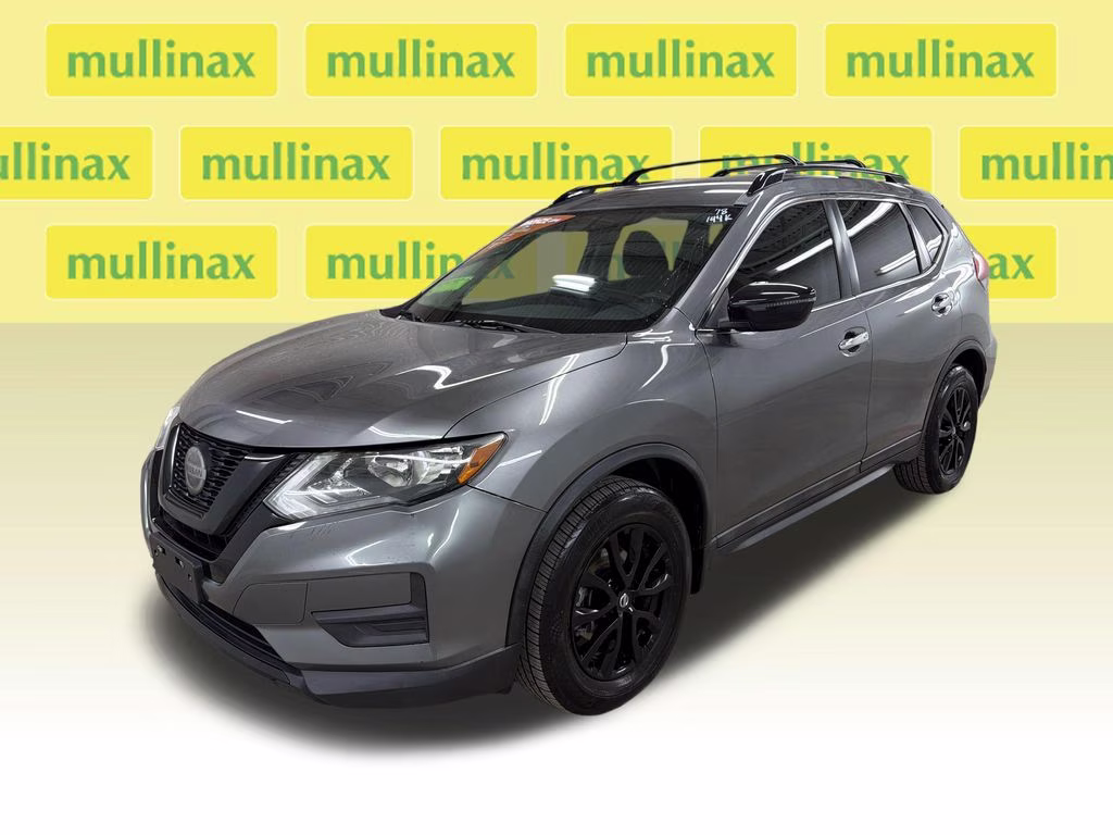 2018 Gun Metallic Nissan Rogue SV FWD SUV