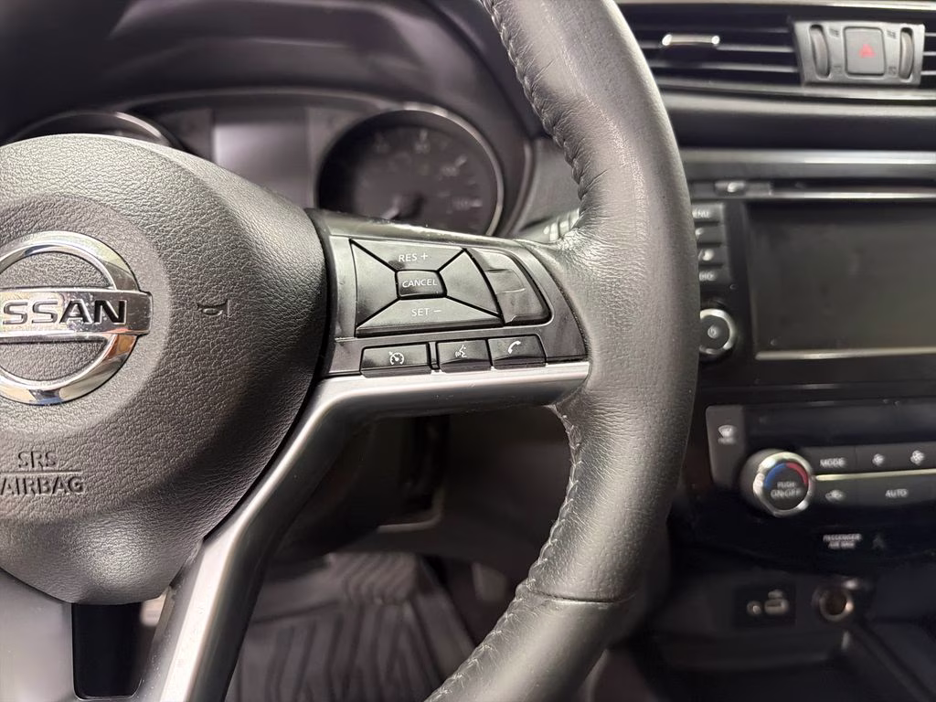 2018 Gun Metallic Nissan Rogue SV FWD SUV
