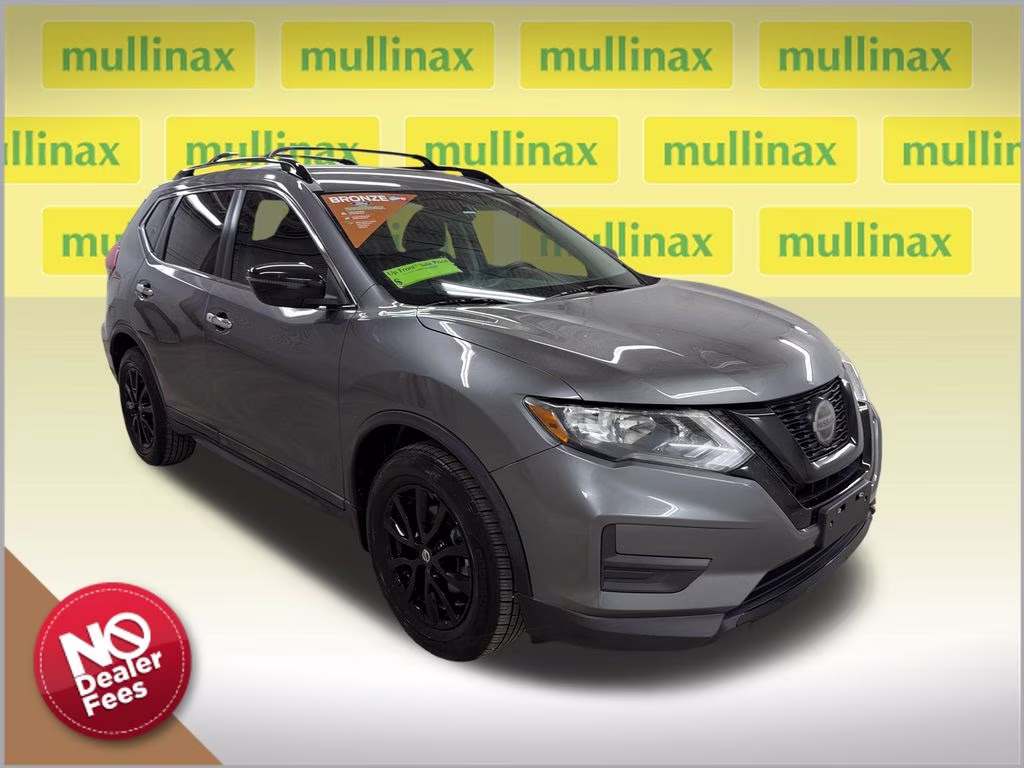 2018 Gun Metallic Nissan Rogue SV FWD SUV