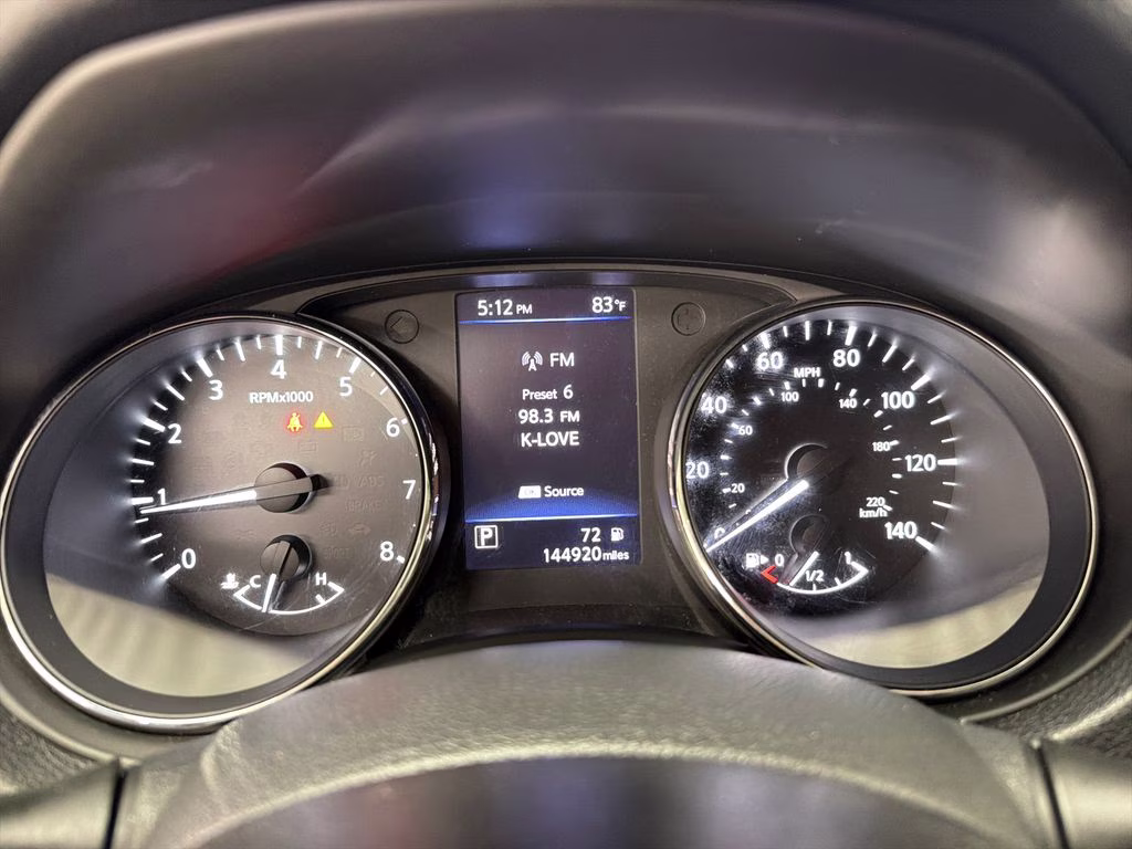 2018 Gun Metallic Nissan Rogue SV FWD SUV