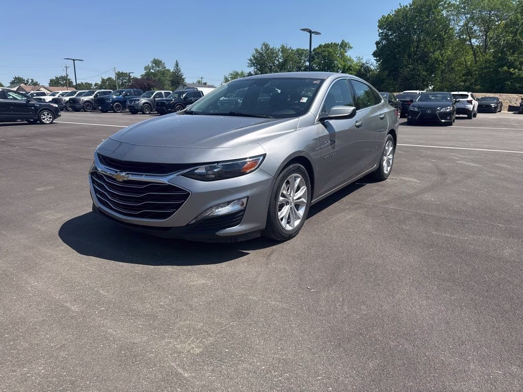2023 Sterling Gray Metallic Chevrolet Malibu LT FWD Sedan