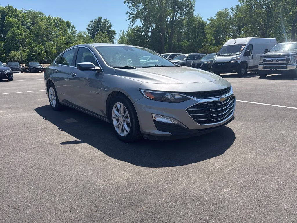 2023 Sterling Gray Metallic Chevrolet Malibu LT FWD Sedan