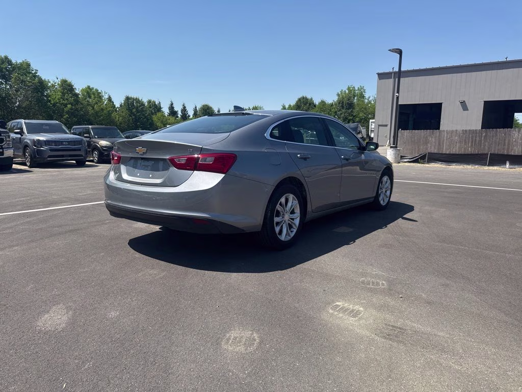 2023 Sterling Gray Metallic Chevrolet Malibu LT FWD Sedan