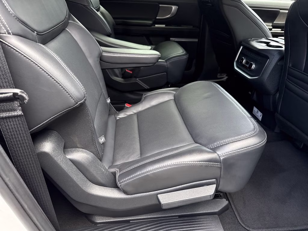 2025 Oxford White Ford Expedition Max Platinum 4X4 SUV