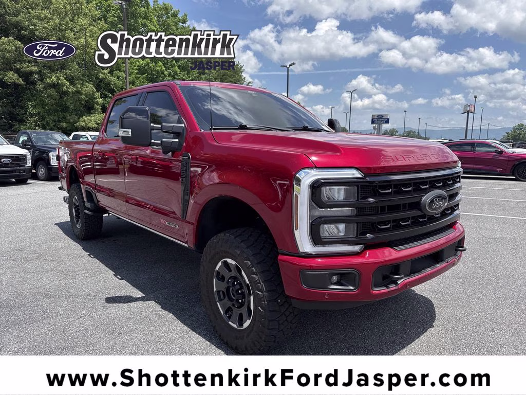 2024 Ford F-250 Lariat 4x4 Crew Cab 6-3/4' Box's photo