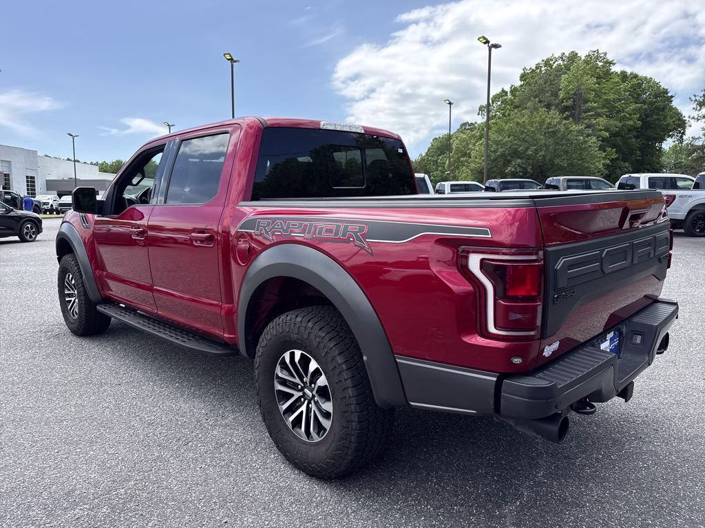2020 Rapid Red Metallic Tinted Clearcoat Ford F-150 Raptor 4X4 Truck
