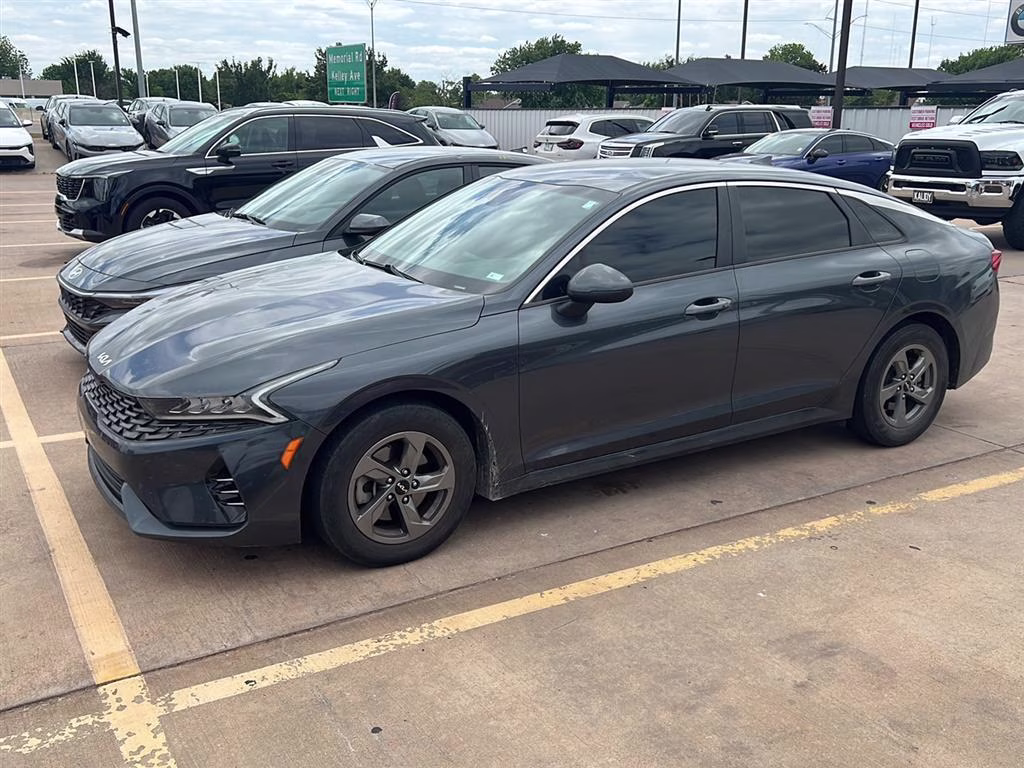 2022 Gravity Gray Kia K5 LXS FWD Sedan