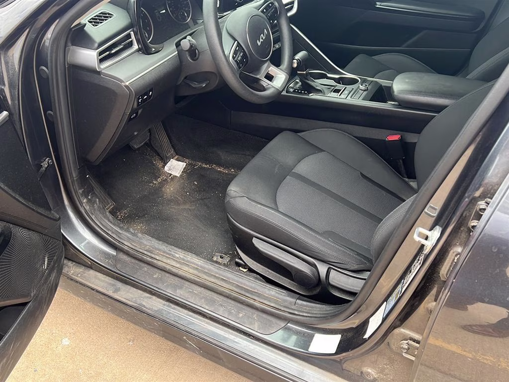 2022 Gravity Gray Kia K5 LXS FWD Sedan