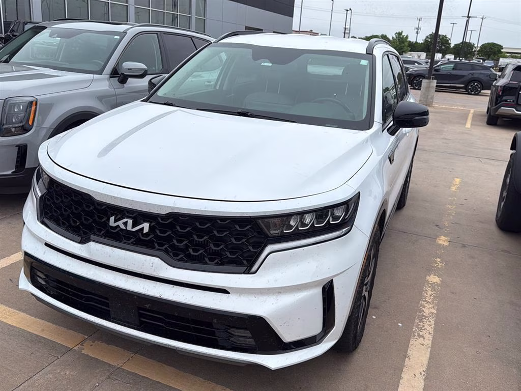 2022 Glacial White Pearl Kia Sorento EX FWD SUV