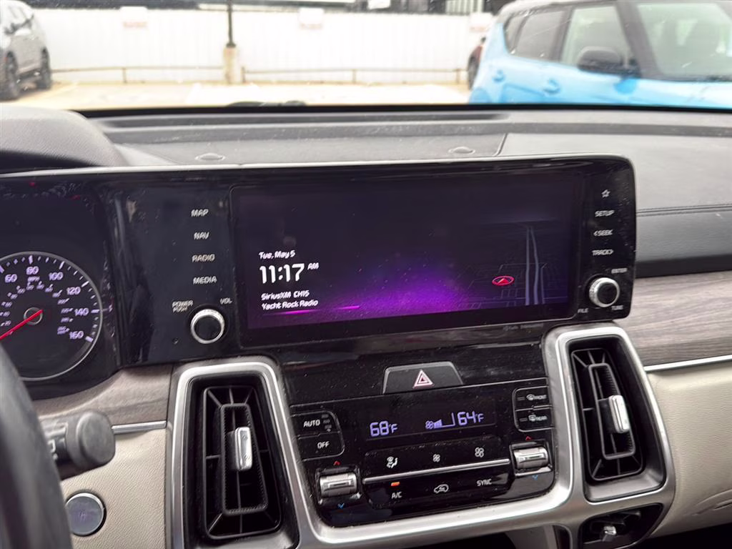 2022 Glacial White Pearl Kia Sorento EX FWD SUV
