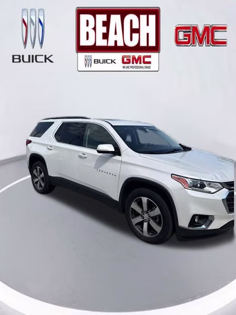 2019 Iridescent Pearl Tricoat Chevrolet Traverse 3LT FWD SUV
