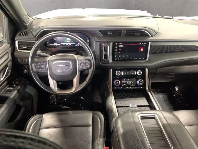 2024 Summit White GMC Yukon XL Denali 4X4 SUV