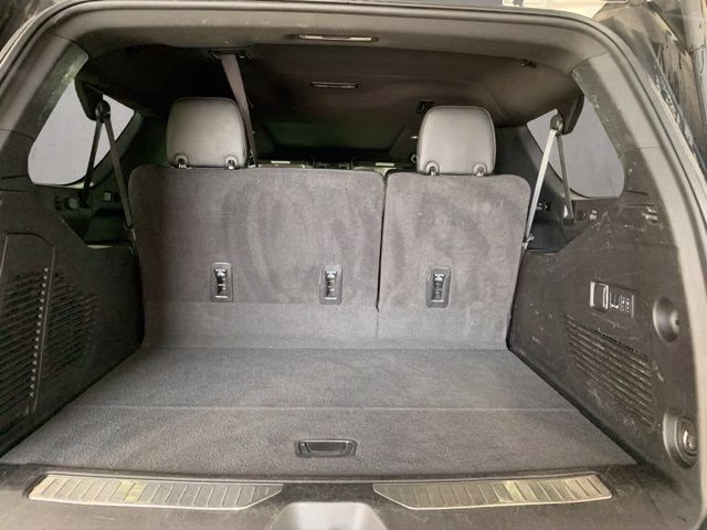 2024 Summit White GMC Yukon XL Denali 4X4 SUV