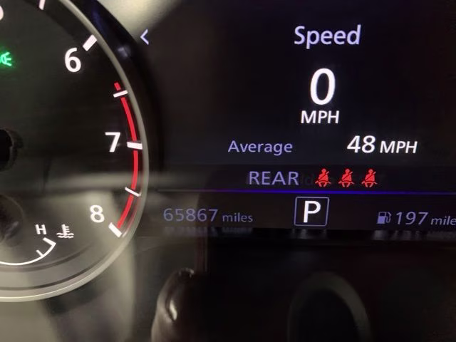 2024 Brilliant Silver Metallic Nissan Altima 2.5 SV FWD Sedan