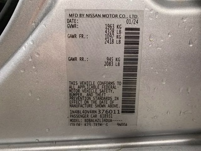 2024 Brilliant Silver Metallic Nissan Altima 2.5 SV FWD Sedan
