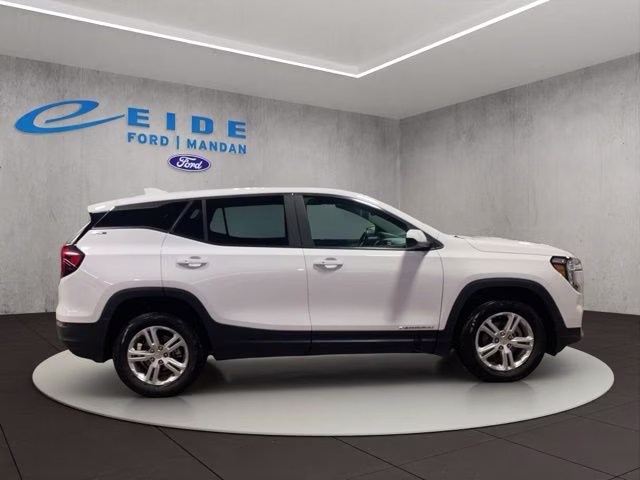 2024 Summit White GMC Terrain SLE AWD SUV