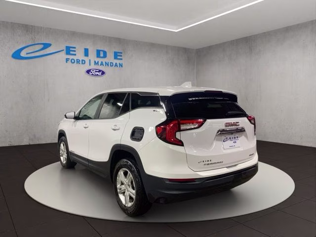 2024 Summit White GMC Terrain SLE AWD SUV