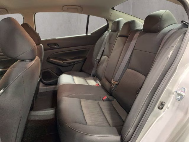 2024 Brilliant Silver Metallic Nissan Altima 2.5 SV FWD Sedan