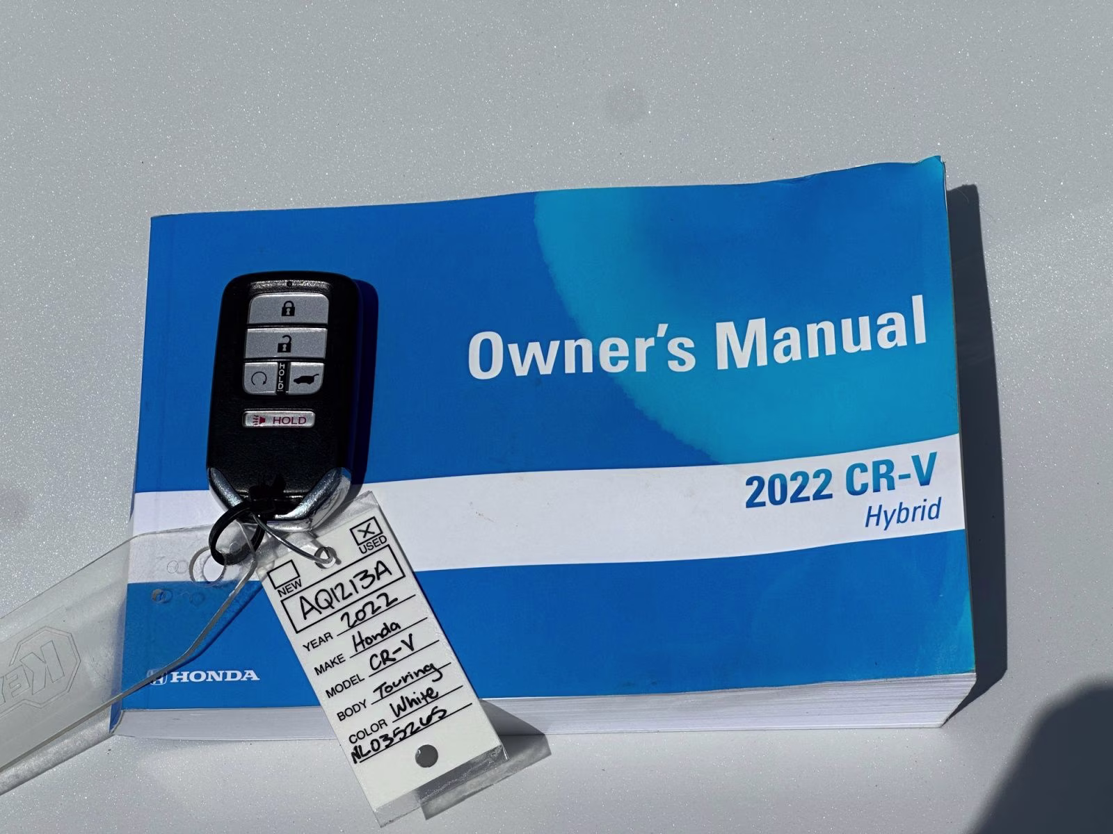 2022 Platinum White Pearl Honda CR-V Hybrid Touring AWD SUV