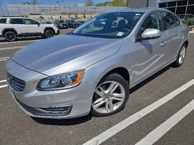 2015 Bright Silver Metallic Volvo S60 T5 Premier FWD Sedan