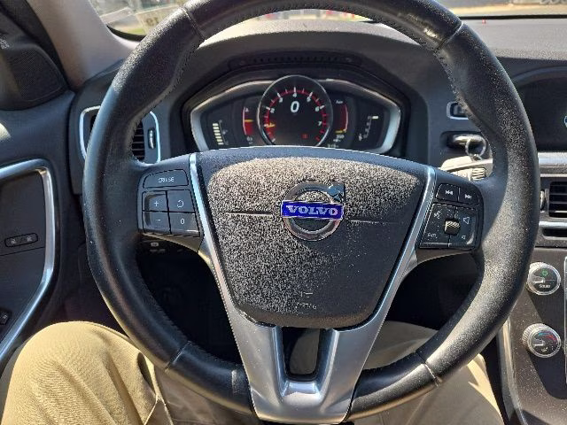 2015 Bright Silver Metallic Volvo S60 T5 Premier FWD Sedan