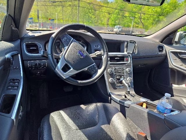 2015 Volvo S60 T5 Premier FWD Sedan