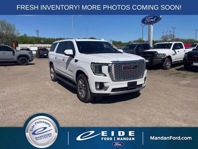 2024 GMC Yukon Denali AWD's photo