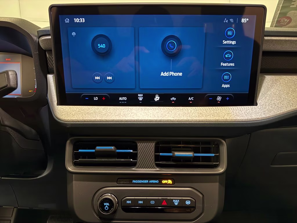 2026 Shadow Black Ford Maverick XLT FWD Truck