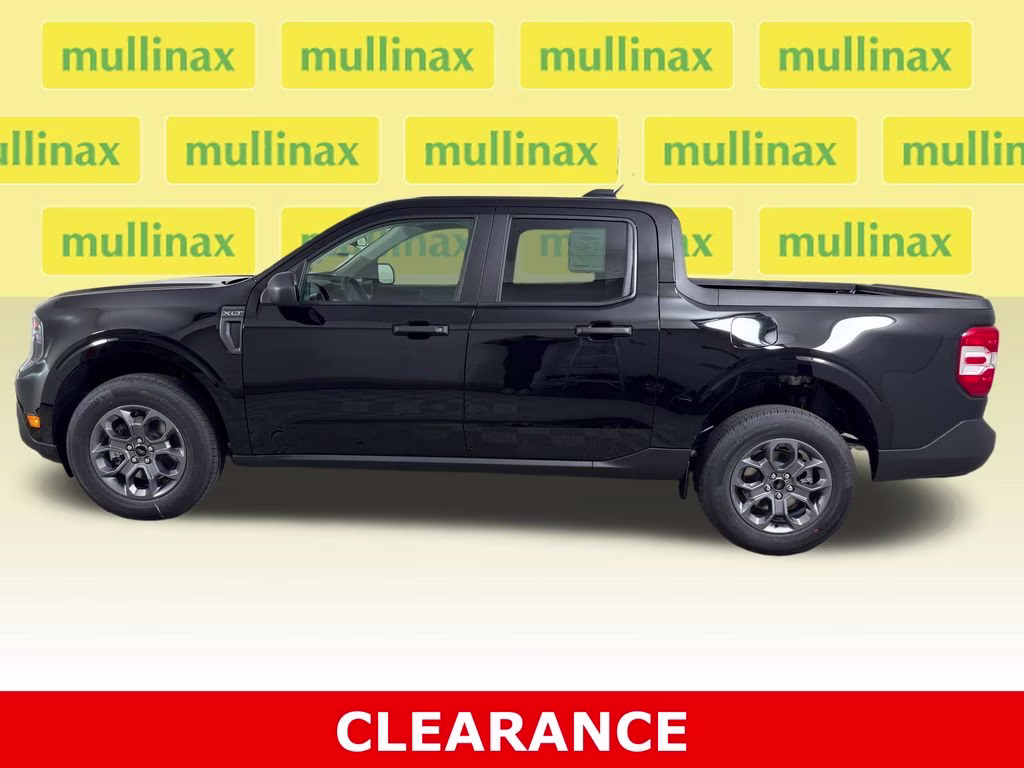 2026 Shadow Black Ford Maverick XLT FWD Truck