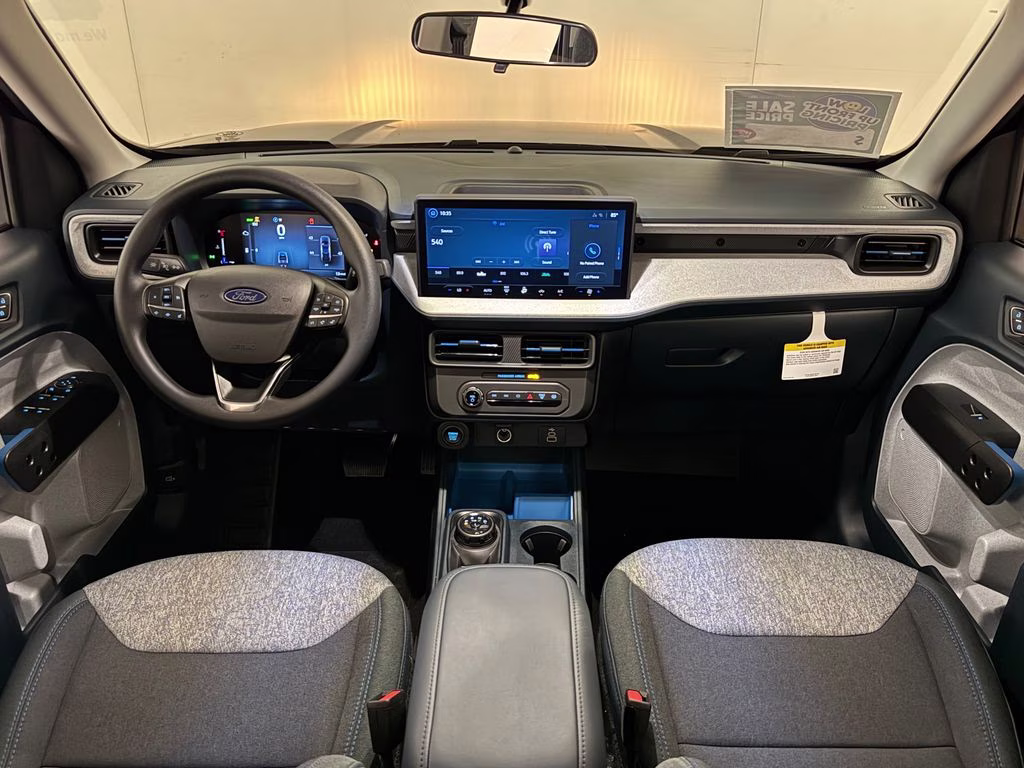2026 Shadow Black Ford Maverick XLT FWD Truck