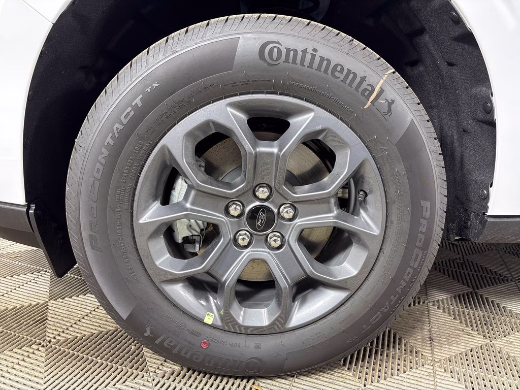 2026 Oxford White Ford Maverick XLT FWD Truck