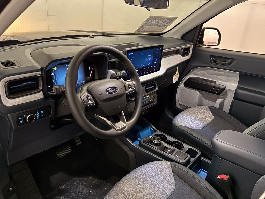 2026 Shadow Black Ford Maverick XLT FWD Truck